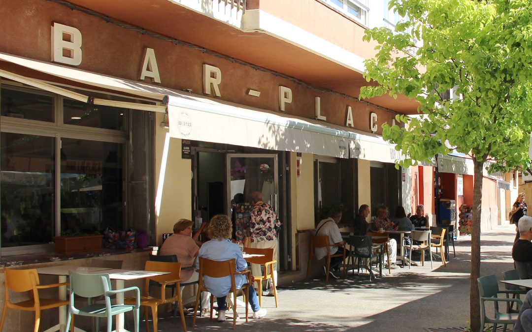 Guia per a turistes: què veure, menjar i gaudir a Mont-roig